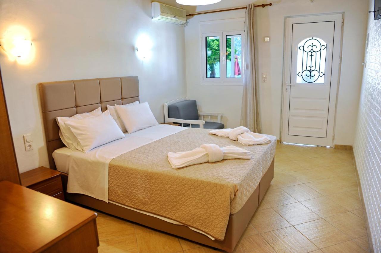 Spiros House And Studios Geni  Bagian luar foto